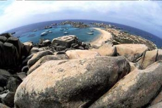 Lavezzi Islands 